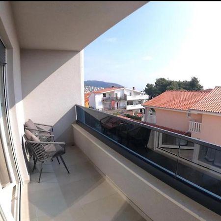 Ferienwohnung New Apartman P & B Trogir Exterior foto