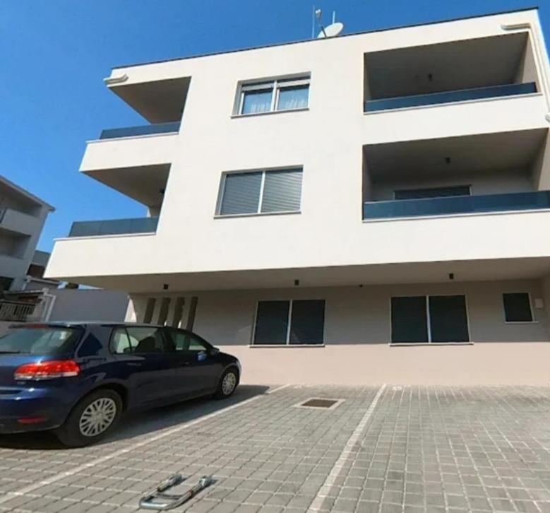 Ferienwohnung New Apartman P & B Trogir Exterior foto